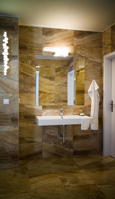 A7 Apartments Komarno Ngoại thất bức ảnh