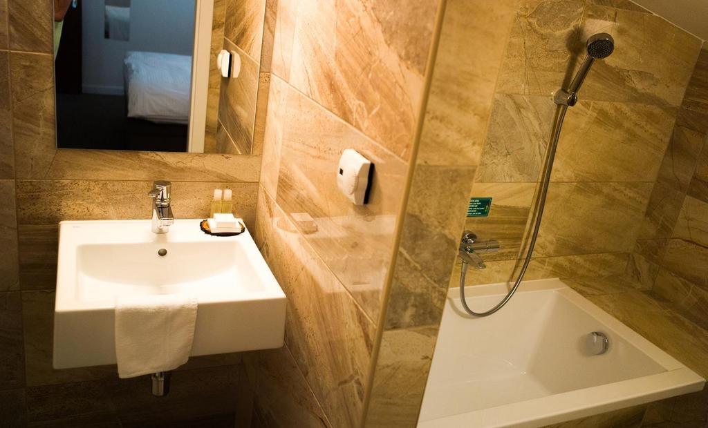 A7 Apartments Komarno Ngoại thất bức ảnh