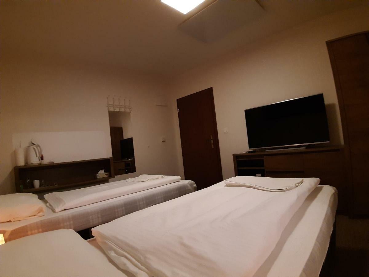 A7 Apartments Komarno Ngoại thất bức ảnh